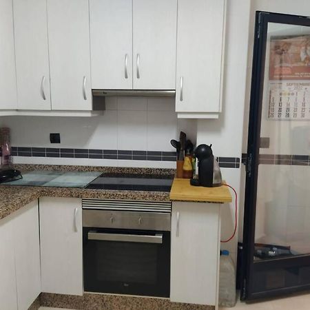 Appartement Bajo Puerta De Alcazaba à Retamar  Extérieur photo