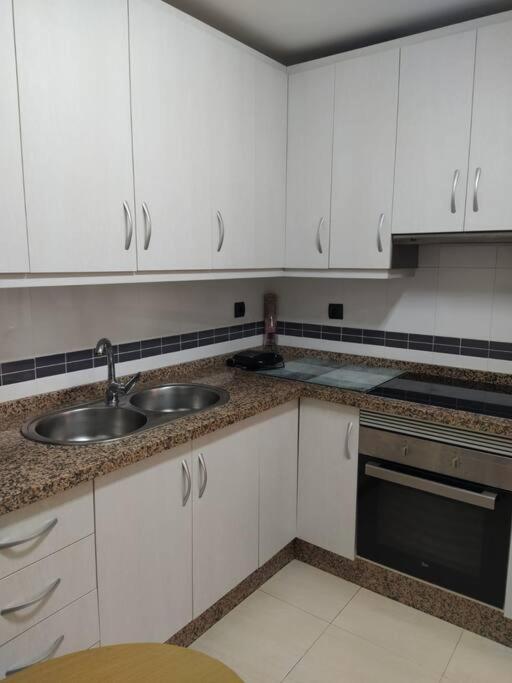 Appartement Bajo Puerta De Alcazaba à Retamar  Extérieur photo