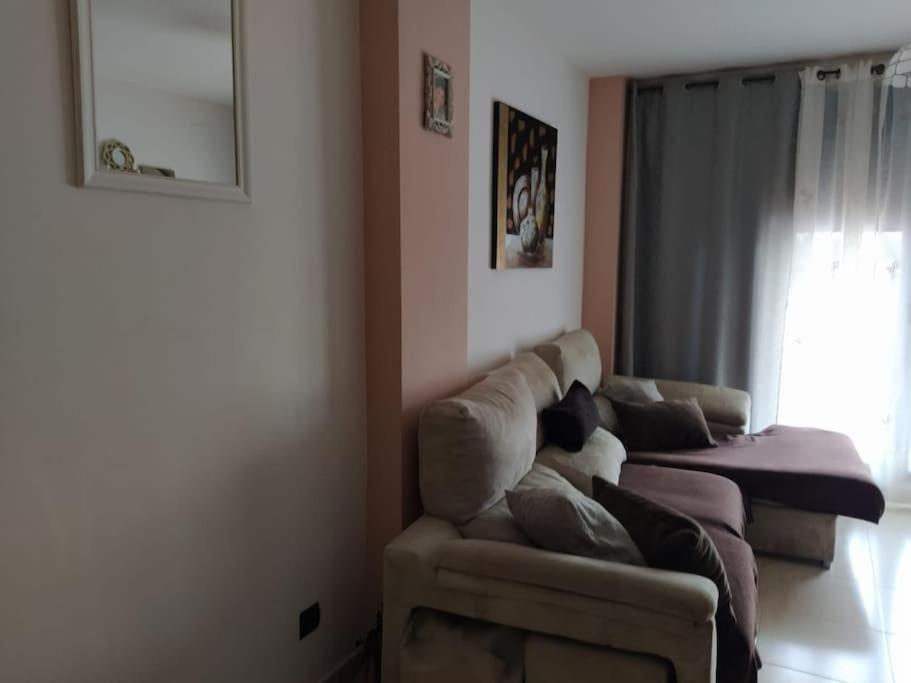 Appartement Bajo Puerta De Alcazaba à Retamar  Extérieur photo